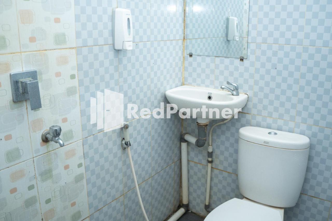 Jabrix Mitra Reddoorz Hotel Bandung